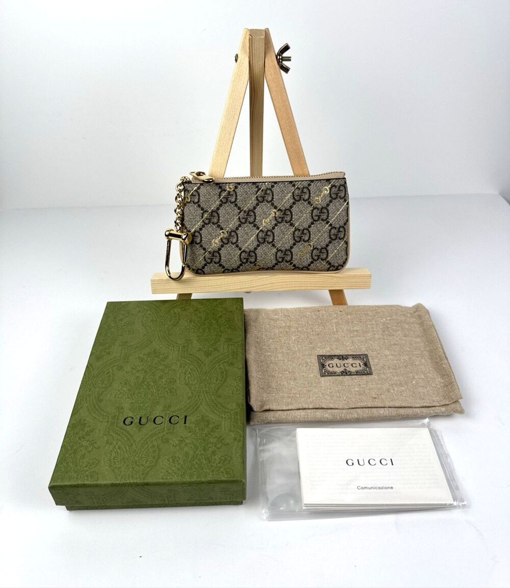 Gucci Coin Case GG with Gold Pattern Women - Picture 2 of 16